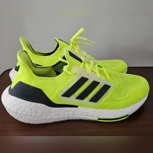 ADIDAS UltraBoost 22 Low Mens Athletic Running Shoes, Sneakers